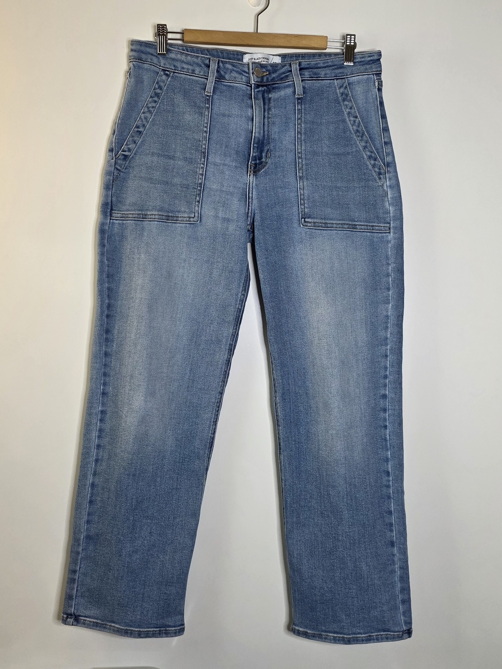 Just Black Denim The Utility Pocket Straight Medium wash Stretchy jeans Size 30